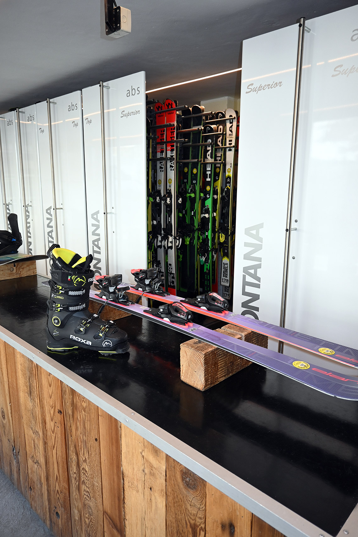 Ski rental in Breuil-Cervinia