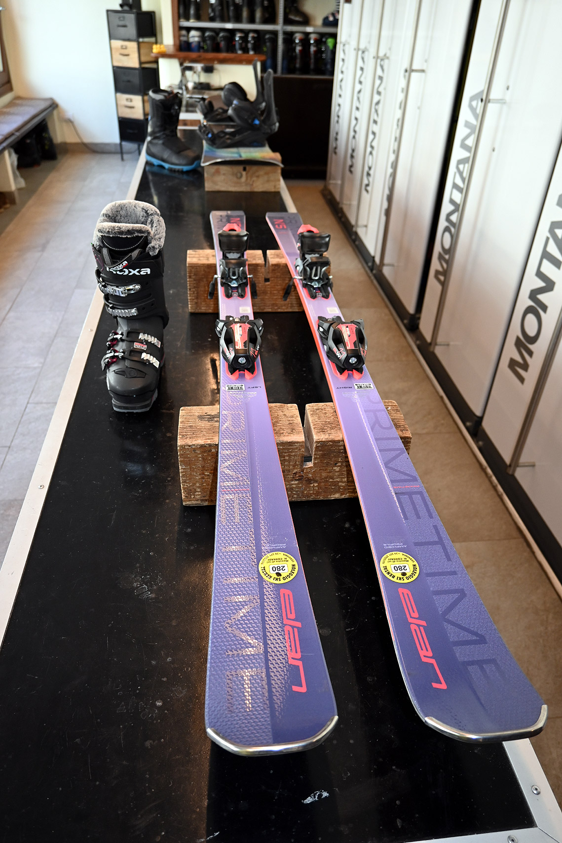 Noleggio sci e snowboard a Cervinia